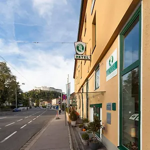 4* Szálloda Via Roma